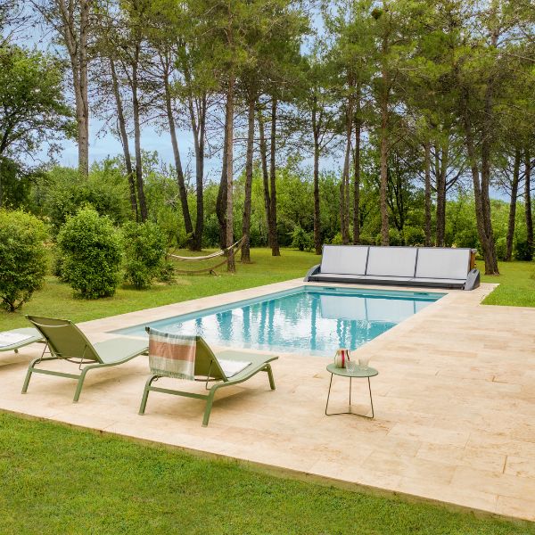 abri-piscine-piatto-ouvert
