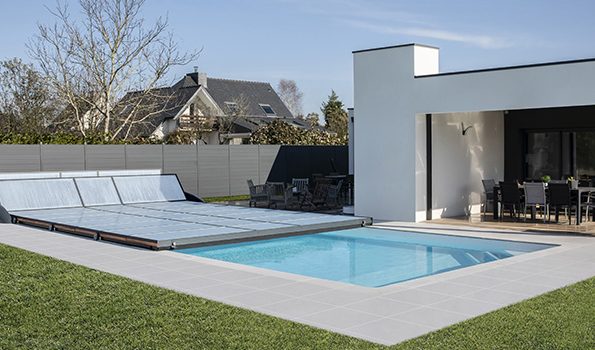 Régler son problème d’eau laiteuse dans sa piscine