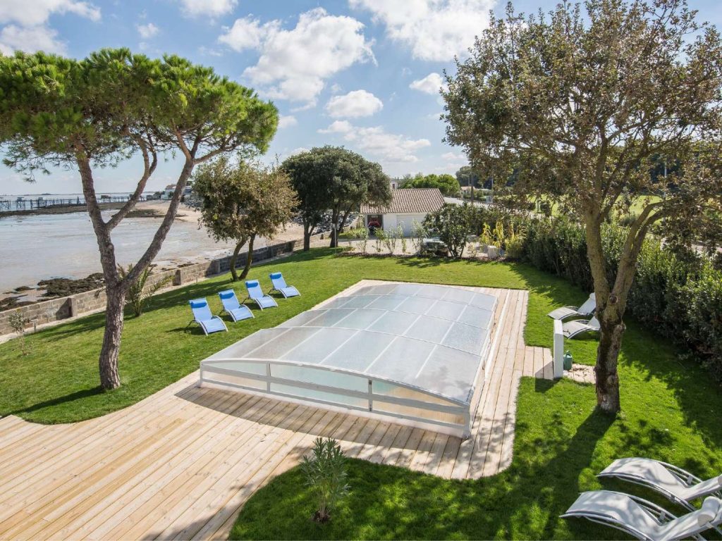 abris-de-piscine-coulissants
