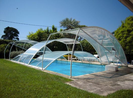 couverture de piscine modulable bas