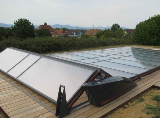 couverture de piscine plat plié