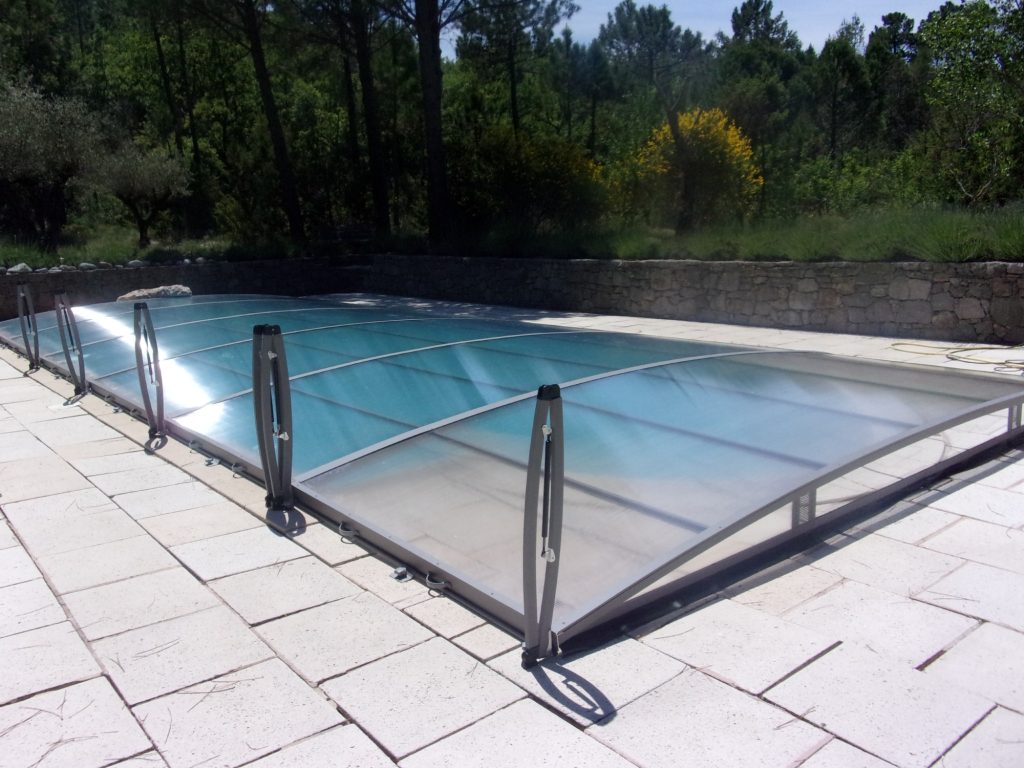 abri pour piscine protection