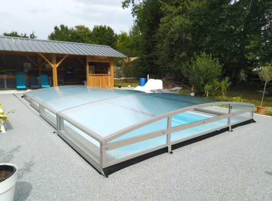 stretto abri de piscine bas