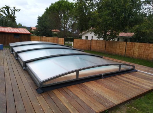 abri télescopique pour piscine
