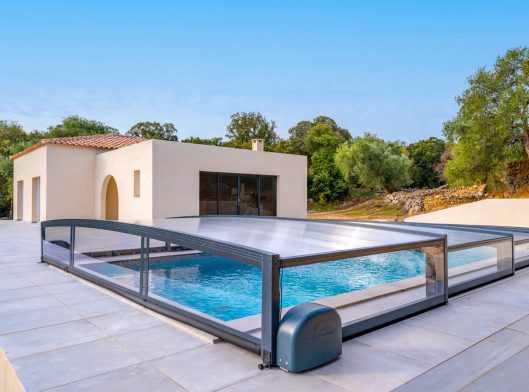 Abri de piscine bas lucio