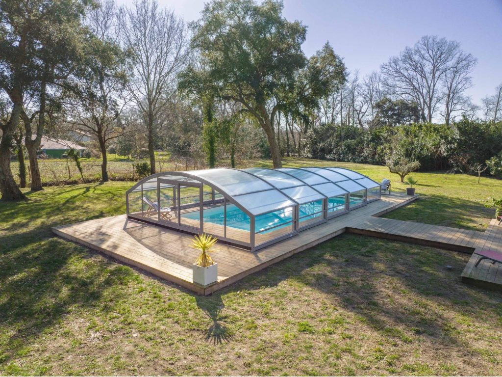 Abri de piscine