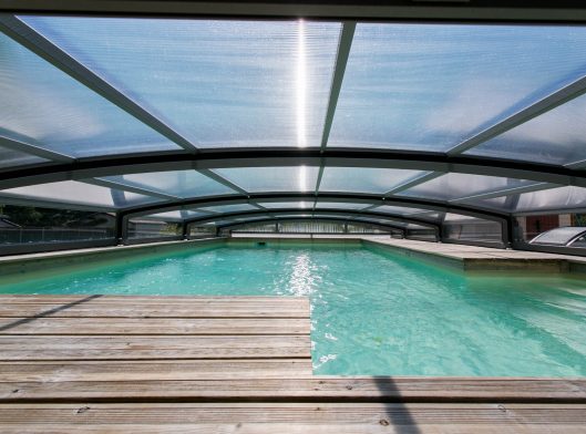 type d'abri de piscine