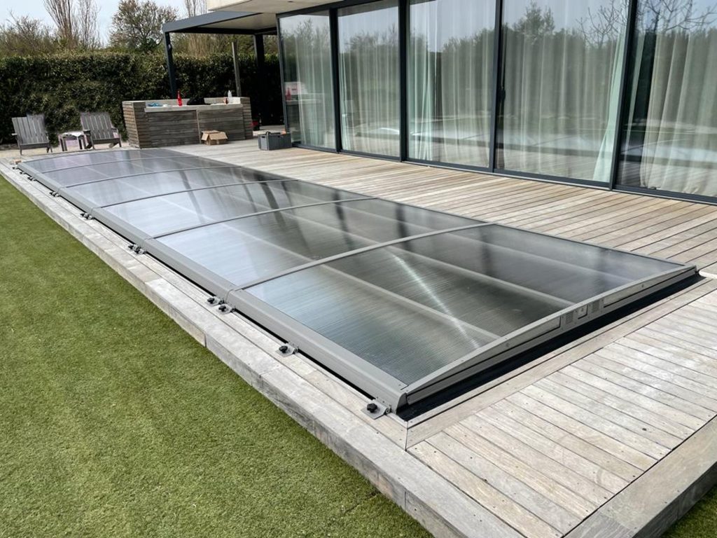 abri couverture bas pour piscine