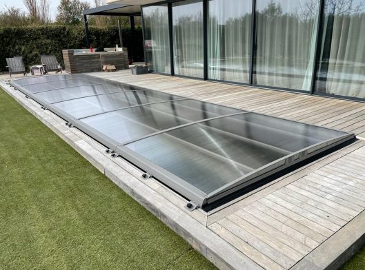 abri couverture bas pour piscine