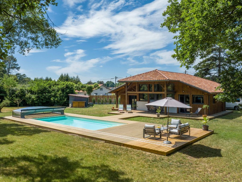 abri de piscine motorisé bas