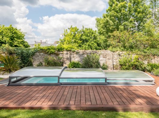 abri de piscine bas stretto