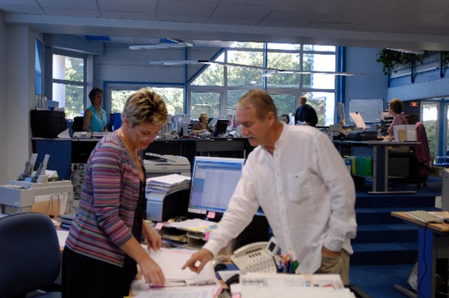 locaux-abris-piscine-abrideal