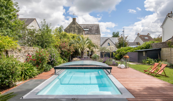 abri de piscine télescopique